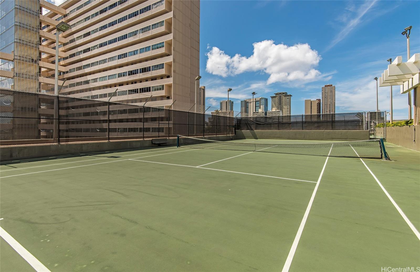 Marco Polo Apts condo # 315, Honolulu, Hawaii - photo 15 of 19