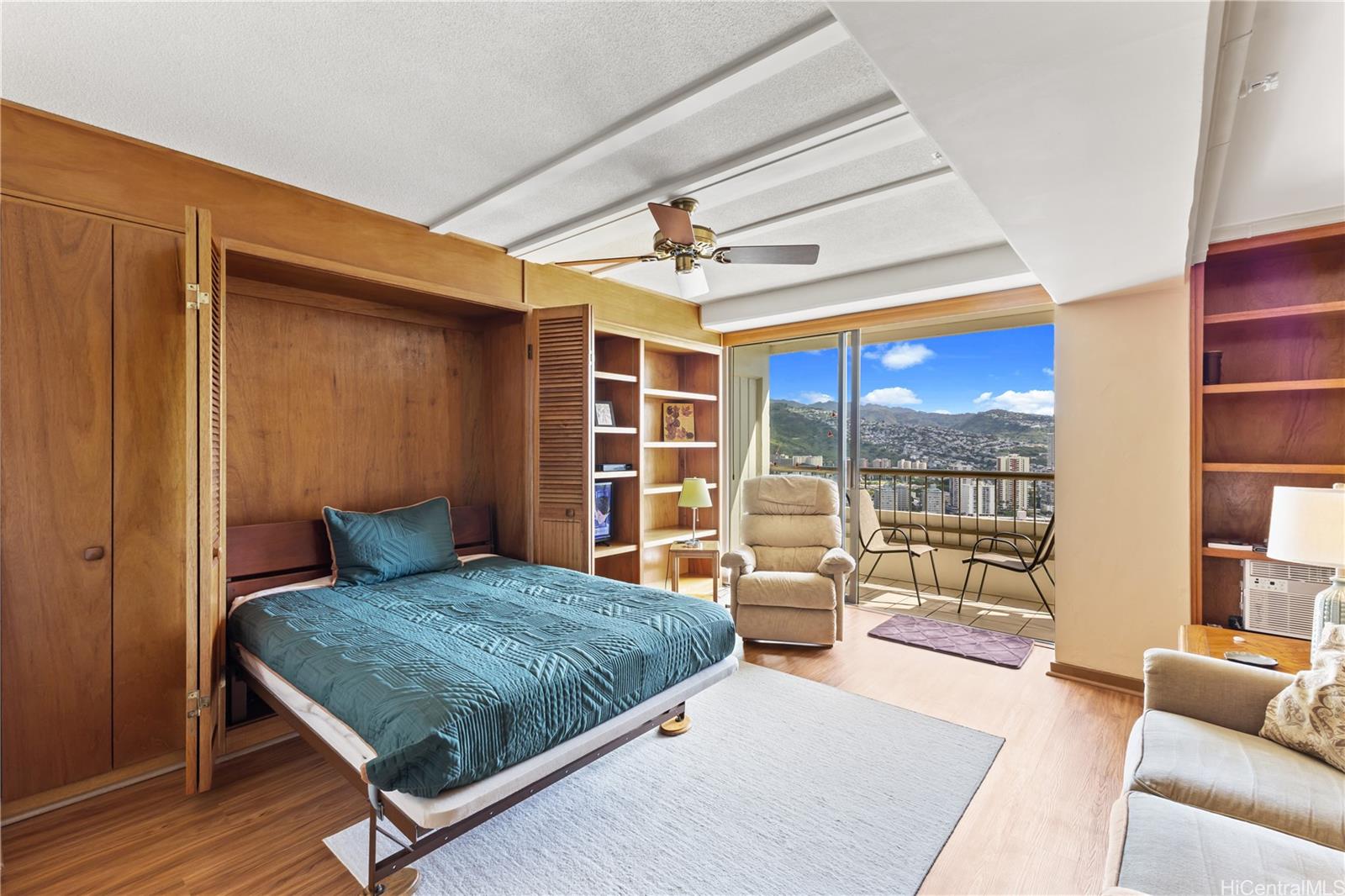 Marco Polo Apts condo # 3205, Honolulu, Hawaii - photo 13 of 25