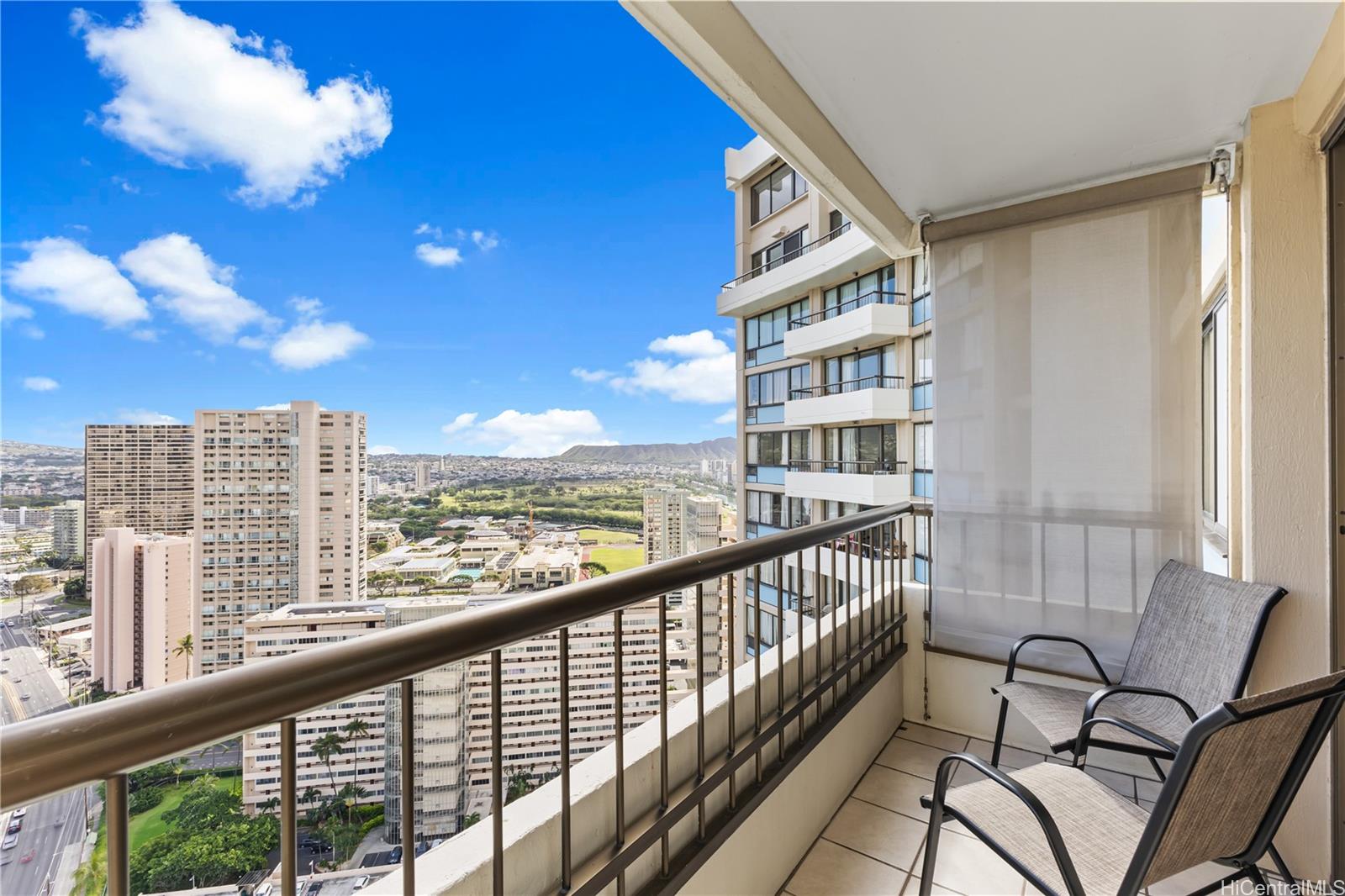 Marco Polo Apts condo # 3205, Honolulu, Hawaii - photo 6 of 25