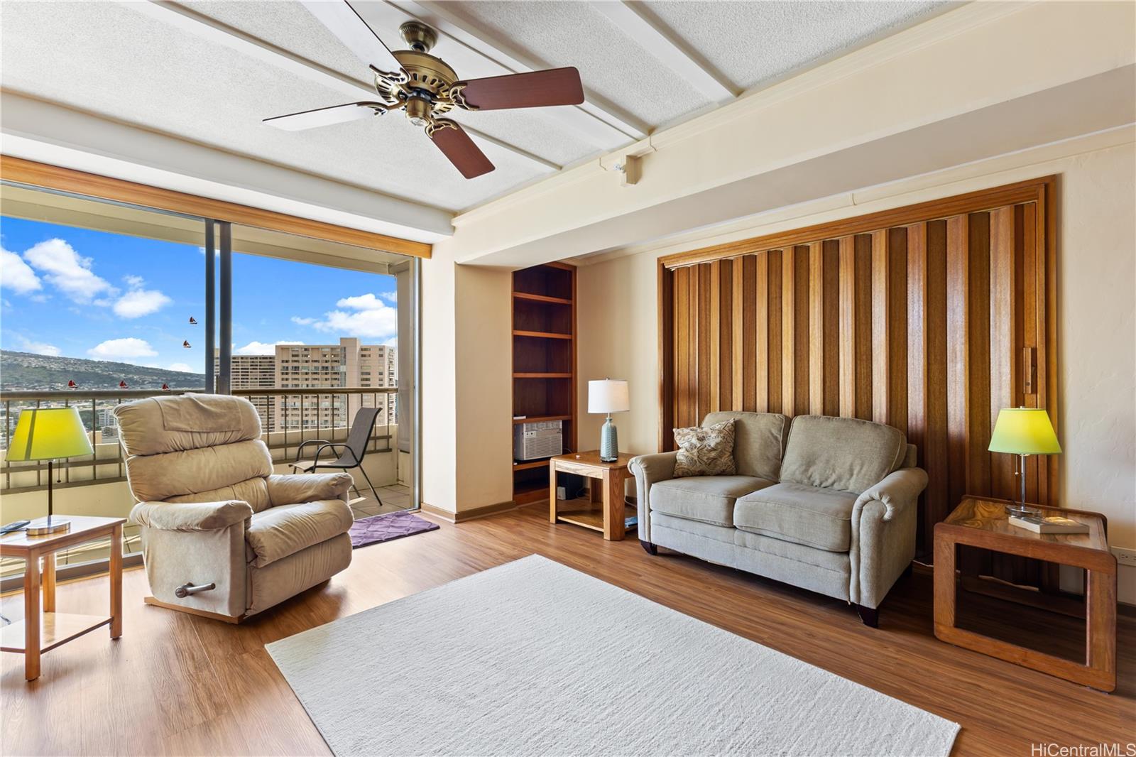 Marco Polo Apts condo # 3205, Honolulu, Hawaii - photo 10 of 25