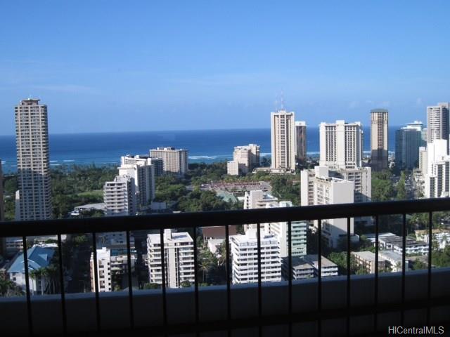 Marco Polo Apts condo # 3309, Honolulu, Hawaii - photo 3 of 14
