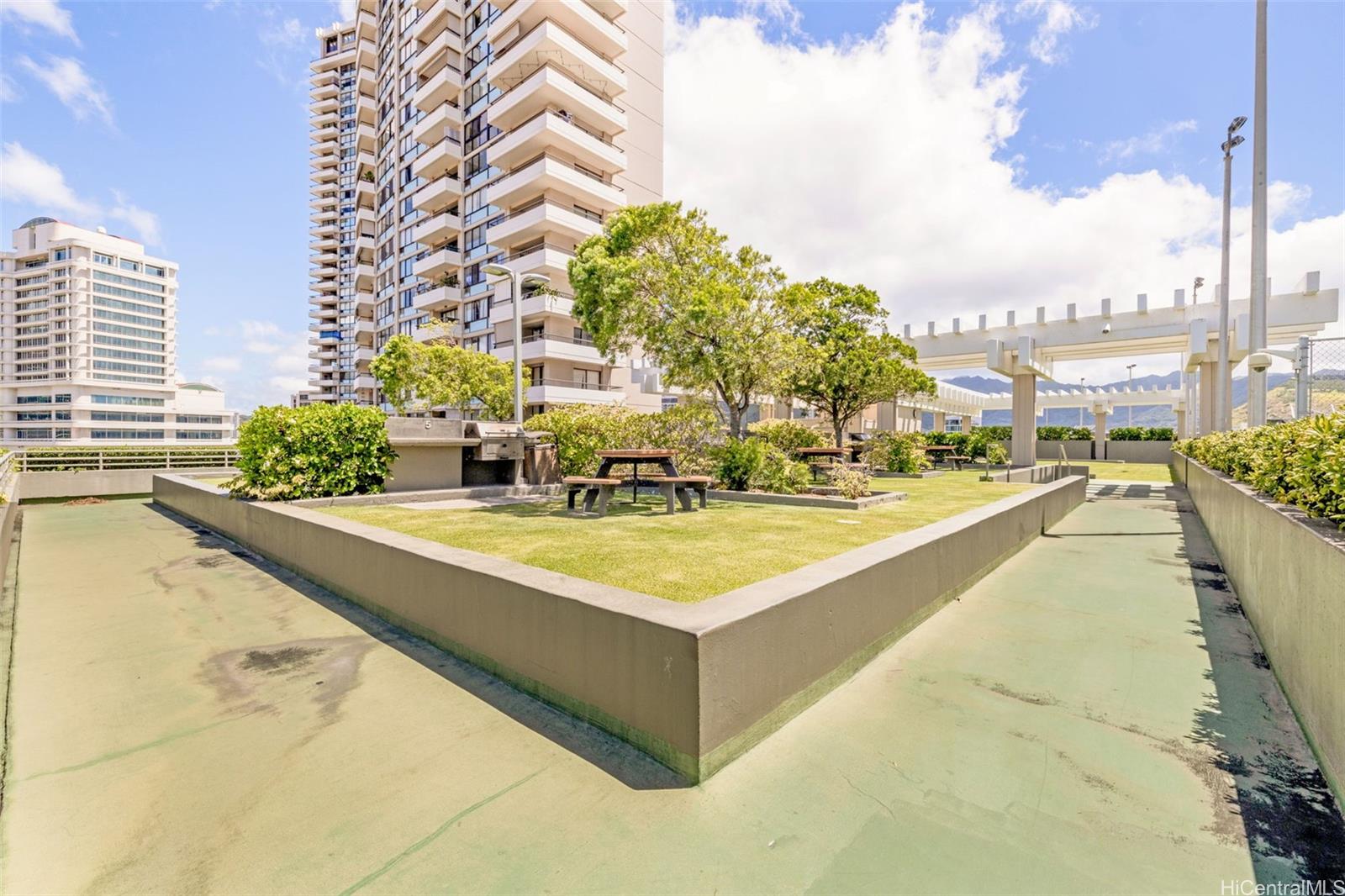 Marco Polo Apts condo # 3501, Honolulu, Hawaii - photo 25 of 25