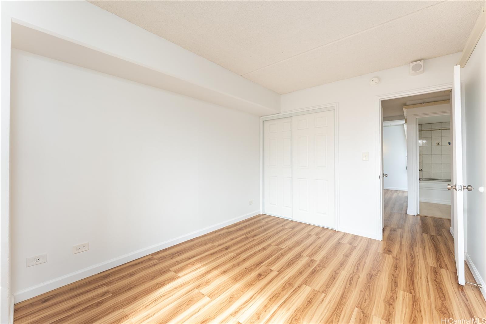 Marco Polo Apts condo # 517, Honolulu, Hawaii - photo 13 of 25