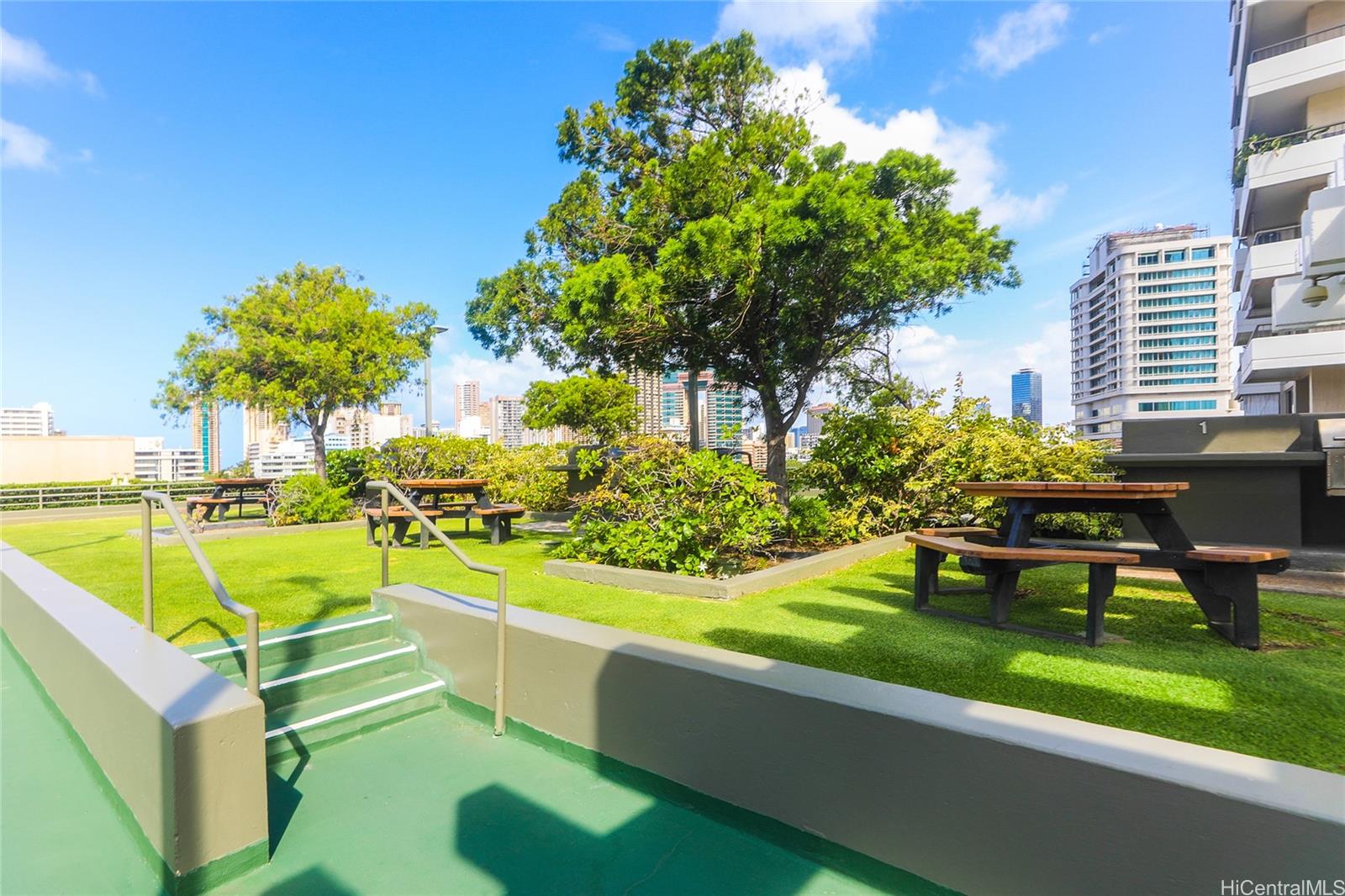 Marco Polo Apts condo # 608, Honolulu, Hawaii - photo 17 of 20