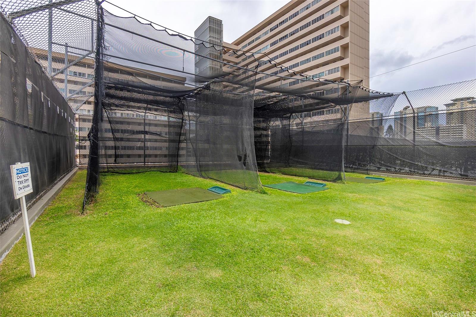 Marco Polo Apts condo # 811, Honolulu, Hawaii - photo 23 of 24