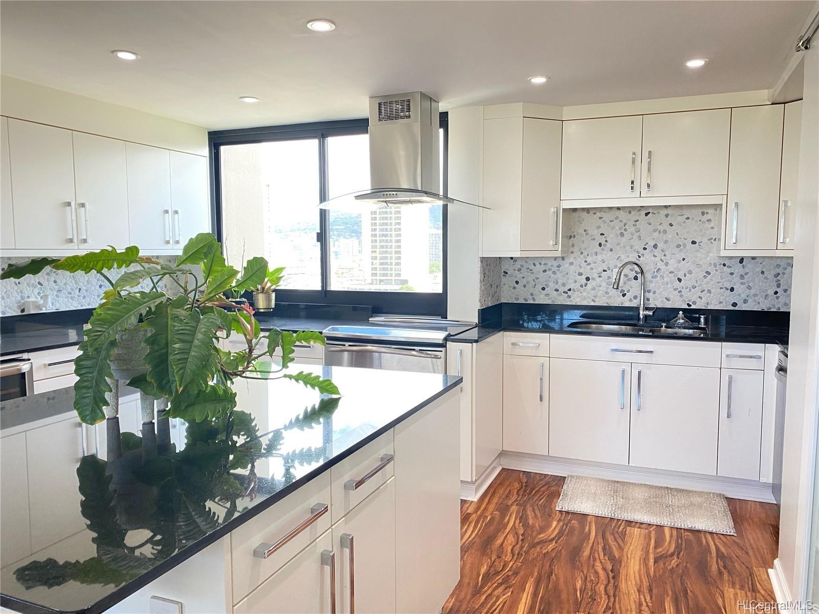 Marco Polo Apts 917, 2333 Kapiolani Blvd, Honolulu Kapiolani