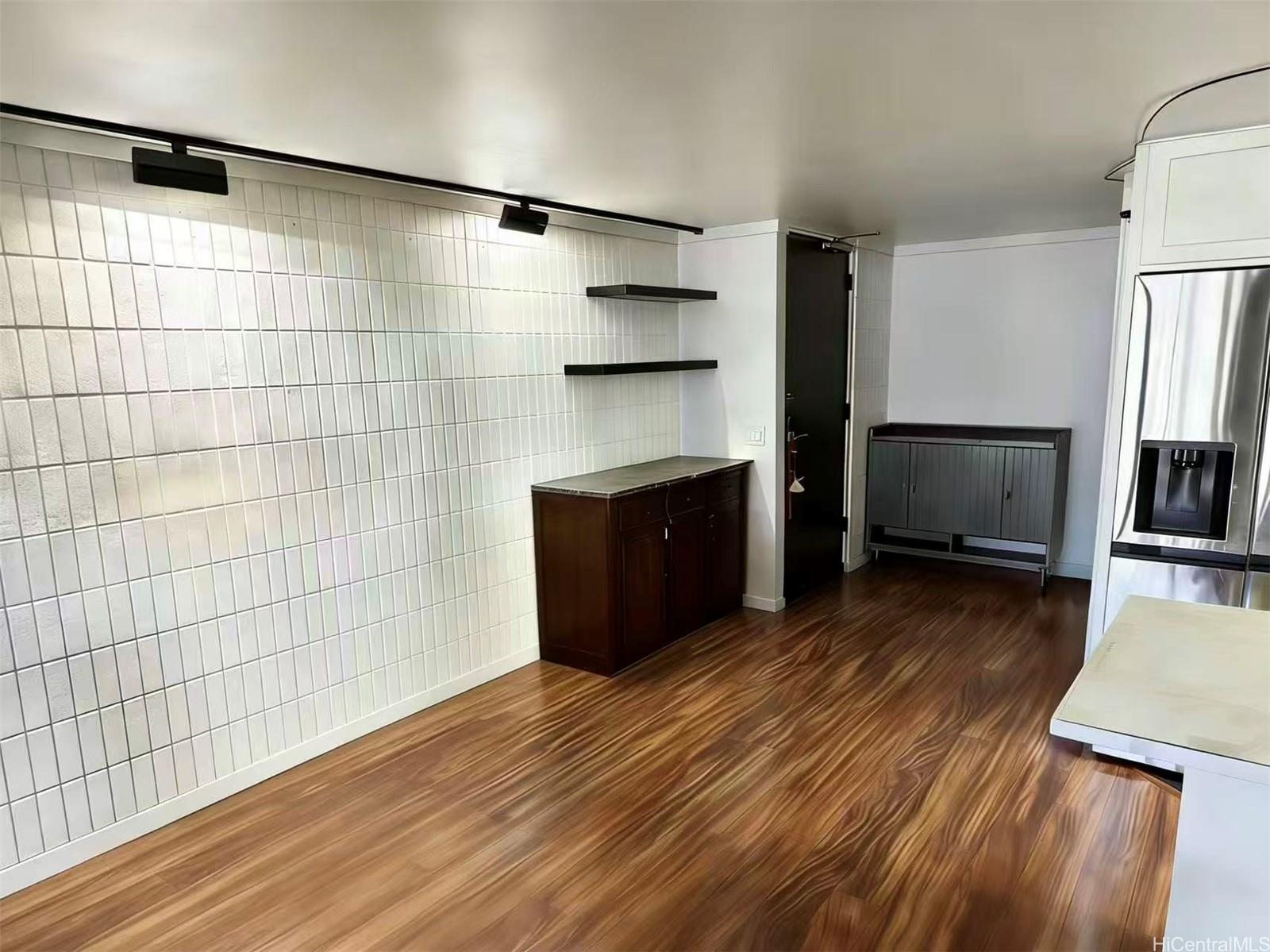 Sixteen Regents condo # 403, Honolulu, Hawaii - photo 4 of 16