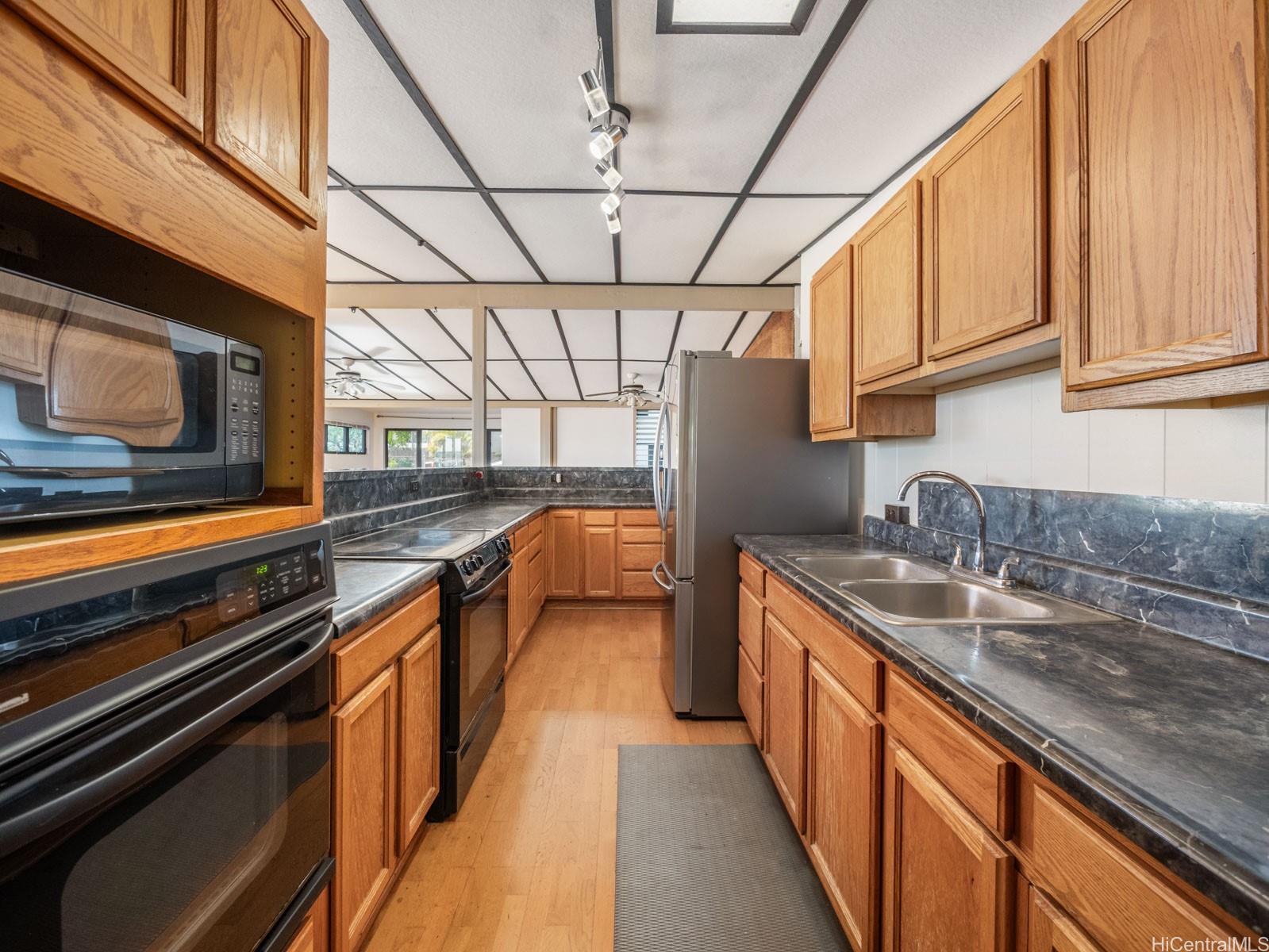 2335  Amokemoke Street Pacific Palisades, PearlCity home - photo 12 of 25