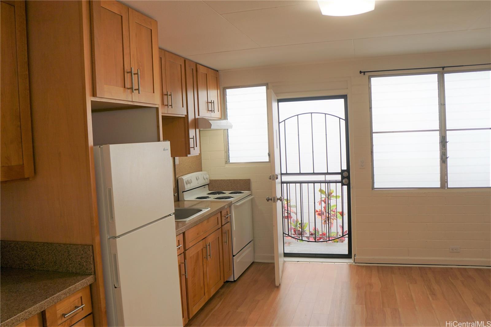2338 Young Street Unit G Honolulu Hawaii Rental