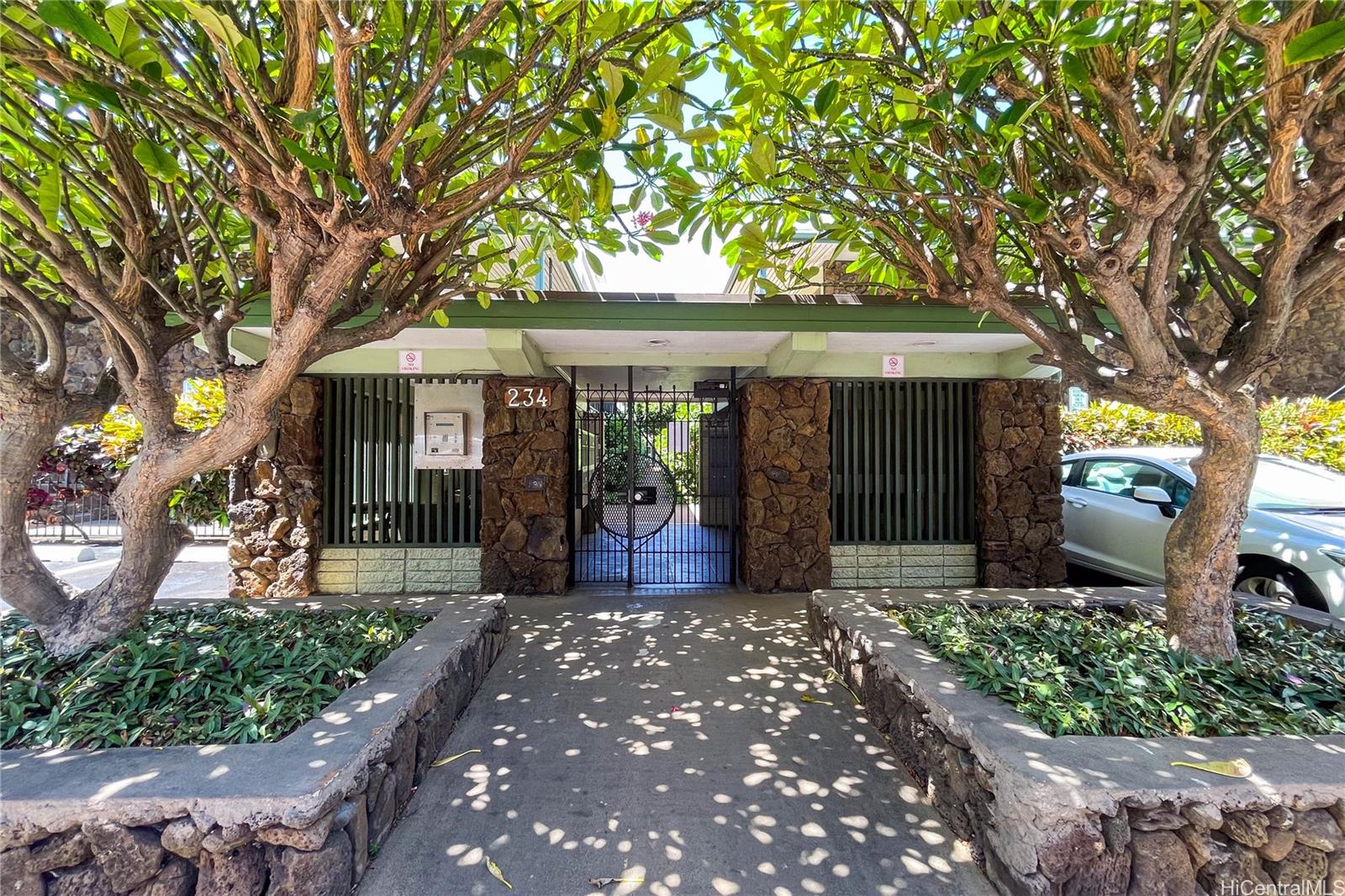 Ohua Gardens condo # 103, Honolulu, Hawaii - photo 15 of 20