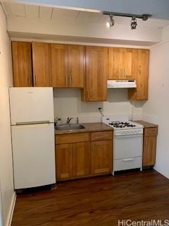 234 Ohua Ave Honolulu - Rental - photo 8 of 12