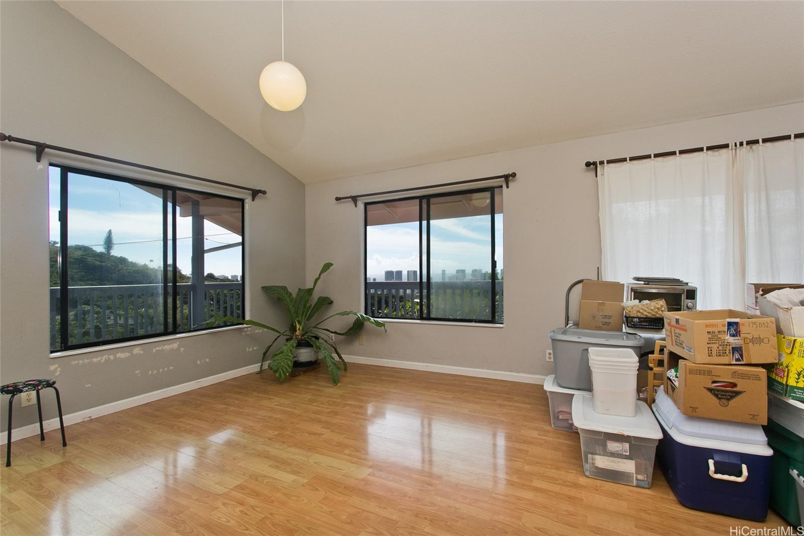 2343  Tantalus Drive Papakolea, Honolulu home - photo 6 of 25