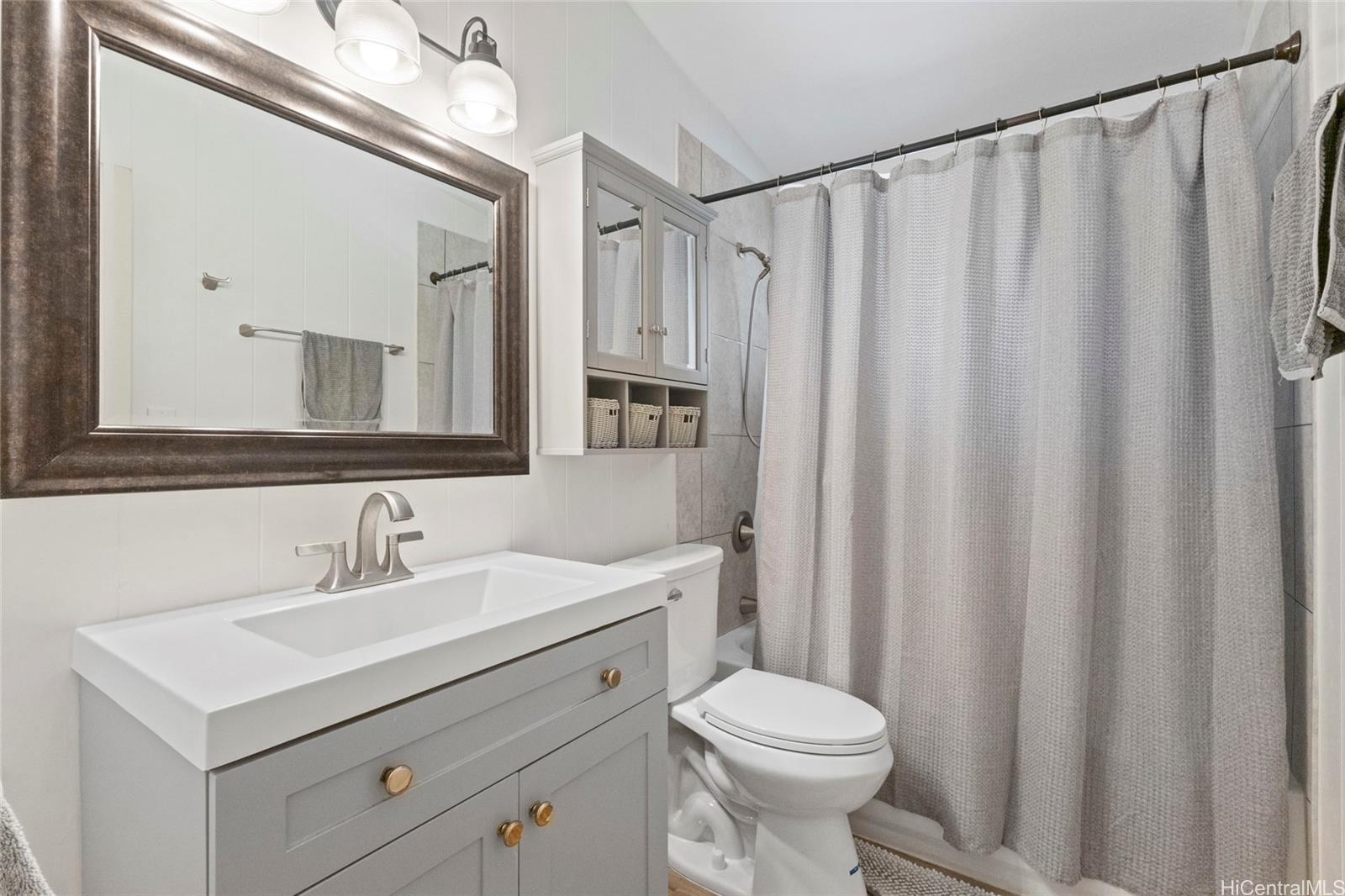 2344  Ahamoa Street Pacific Palisades, PearlCity home - photo 10 of 18