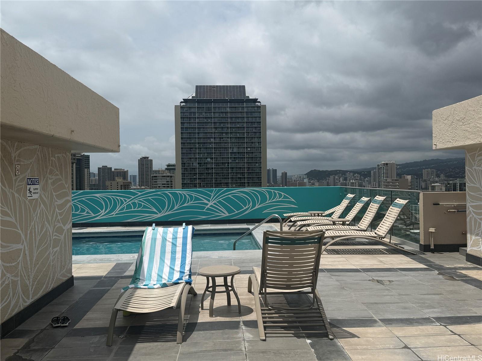 2345 Ala Wai Blvd Honolulu - Rental - photo 7 of 10