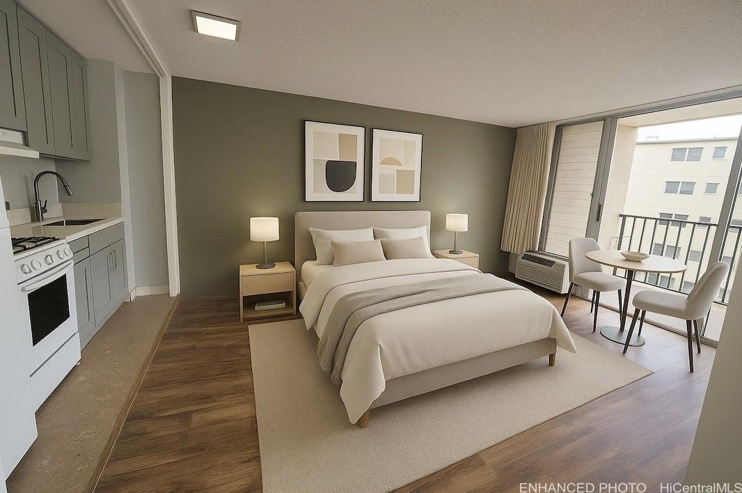 FAIRWAY VILLA condo # 1015, Honolulu, Hawaii - photo 5 of 13