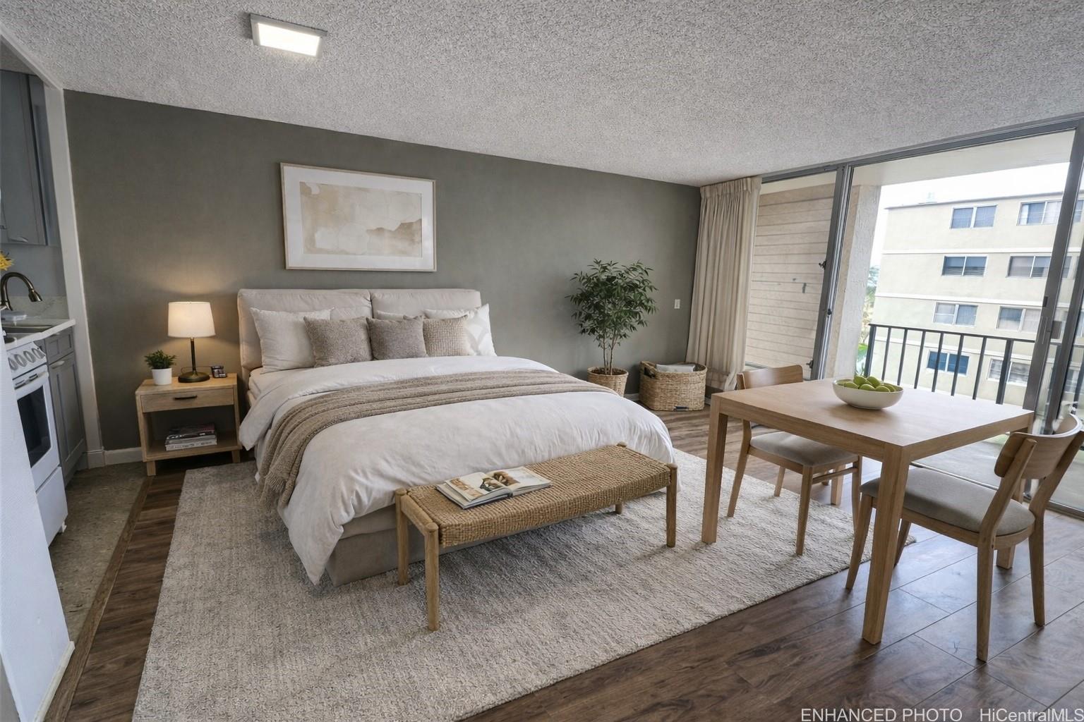 FAIRWAY VILLA condo # 1015, Honolulu, Hawaii - photo 5 of 11