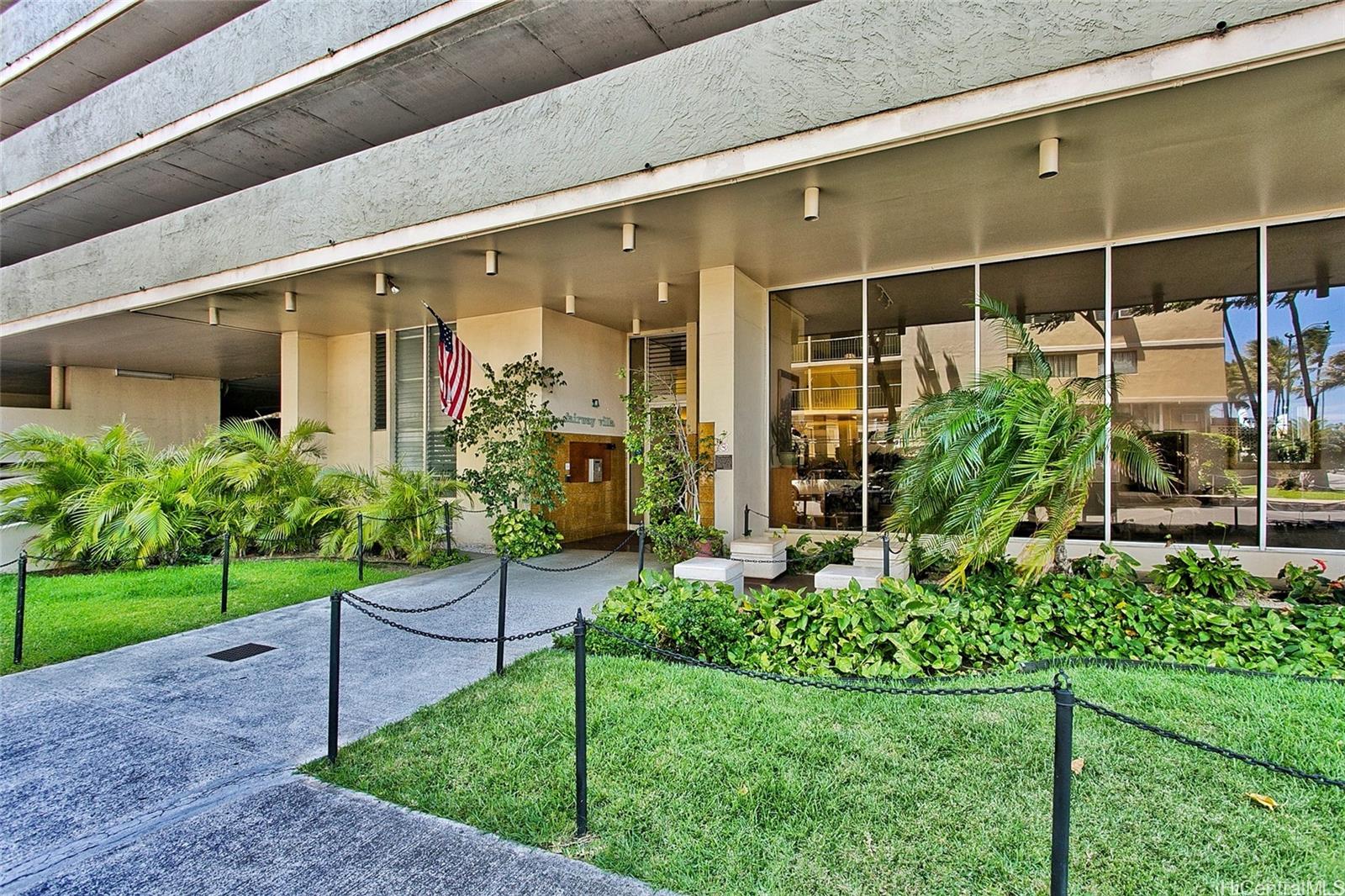 Fairway Villa condo # 1213, Honolulu, Hawaii - photo 14 of 25