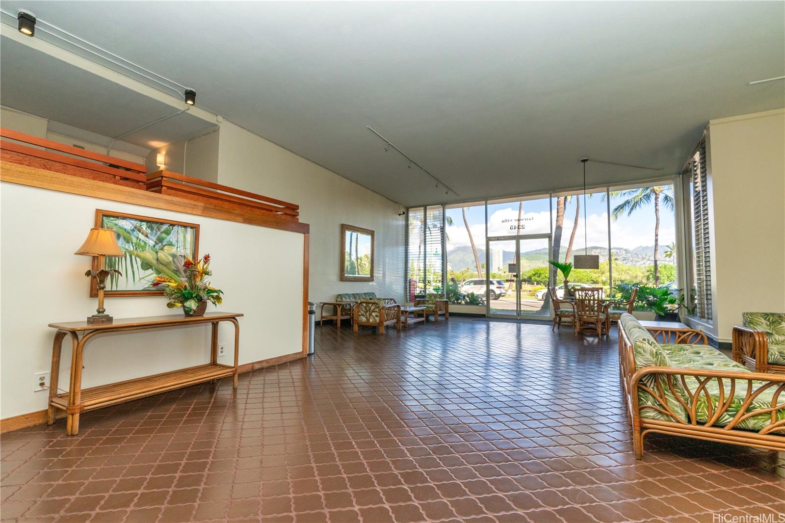 Fairway Villa condo # 1518, Honolulu, Hawaii - photo 17 of 25