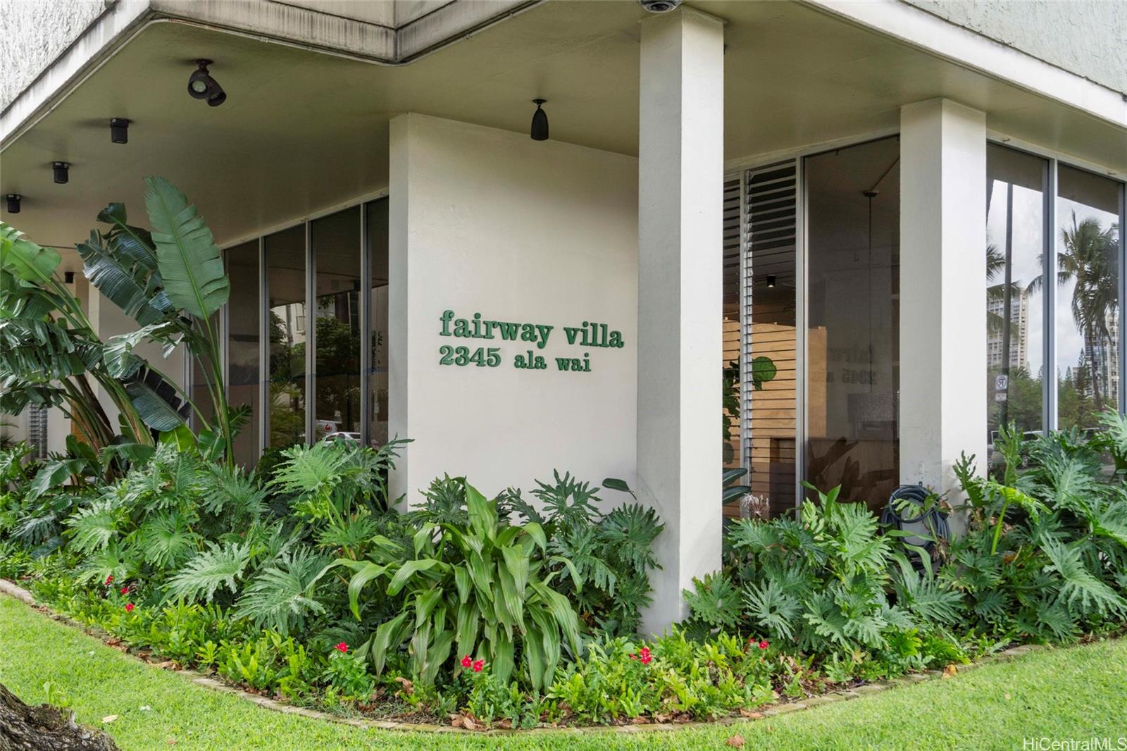 Fairway Villa condo # 1604, Honolulu, Hawaii - photo 13 of 13