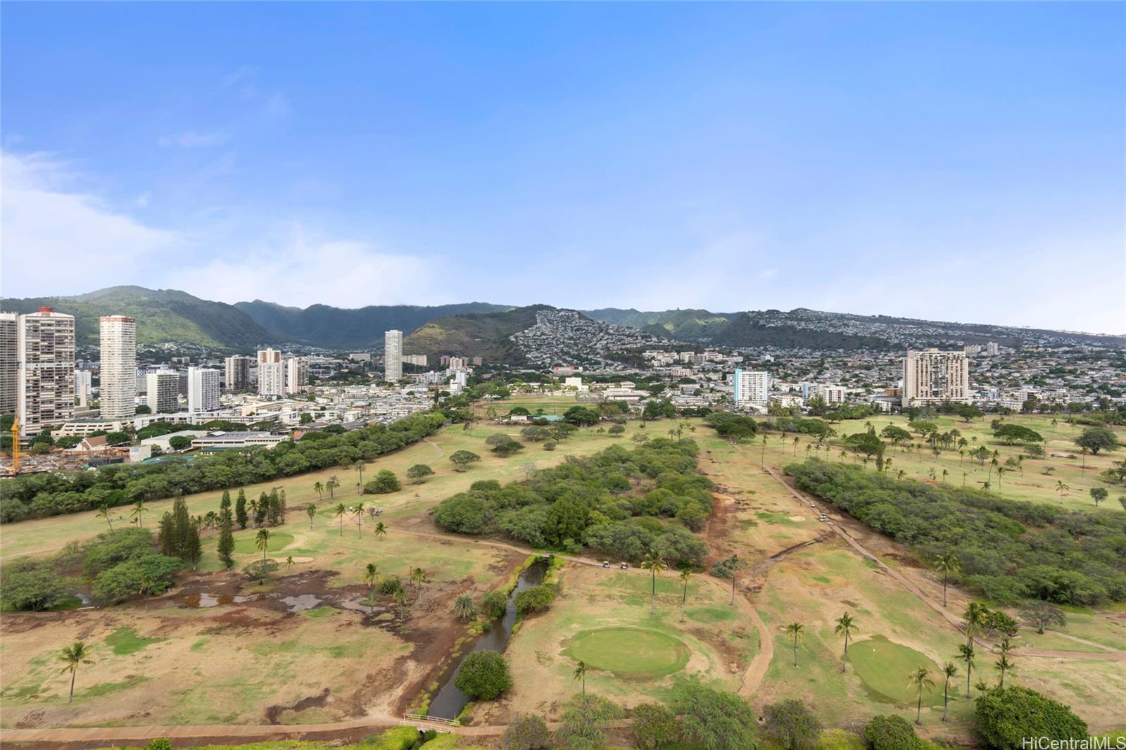 Fairway Villa condo # 1604, Honolulu, Hawaii - photo 9 of 13