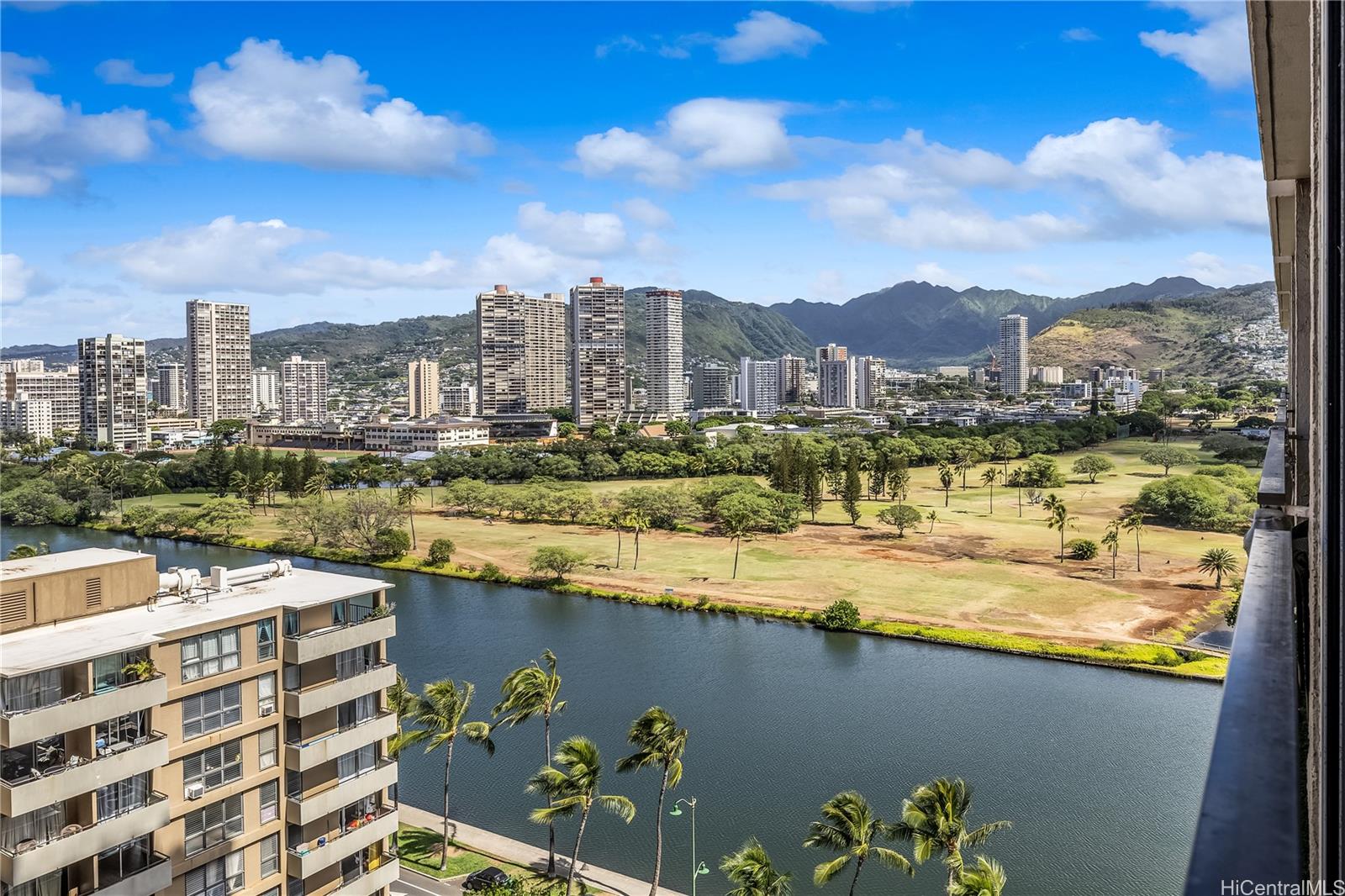 Fairway Villa condo # 1610, Honolulu, Hawaii - photo 24 of 24