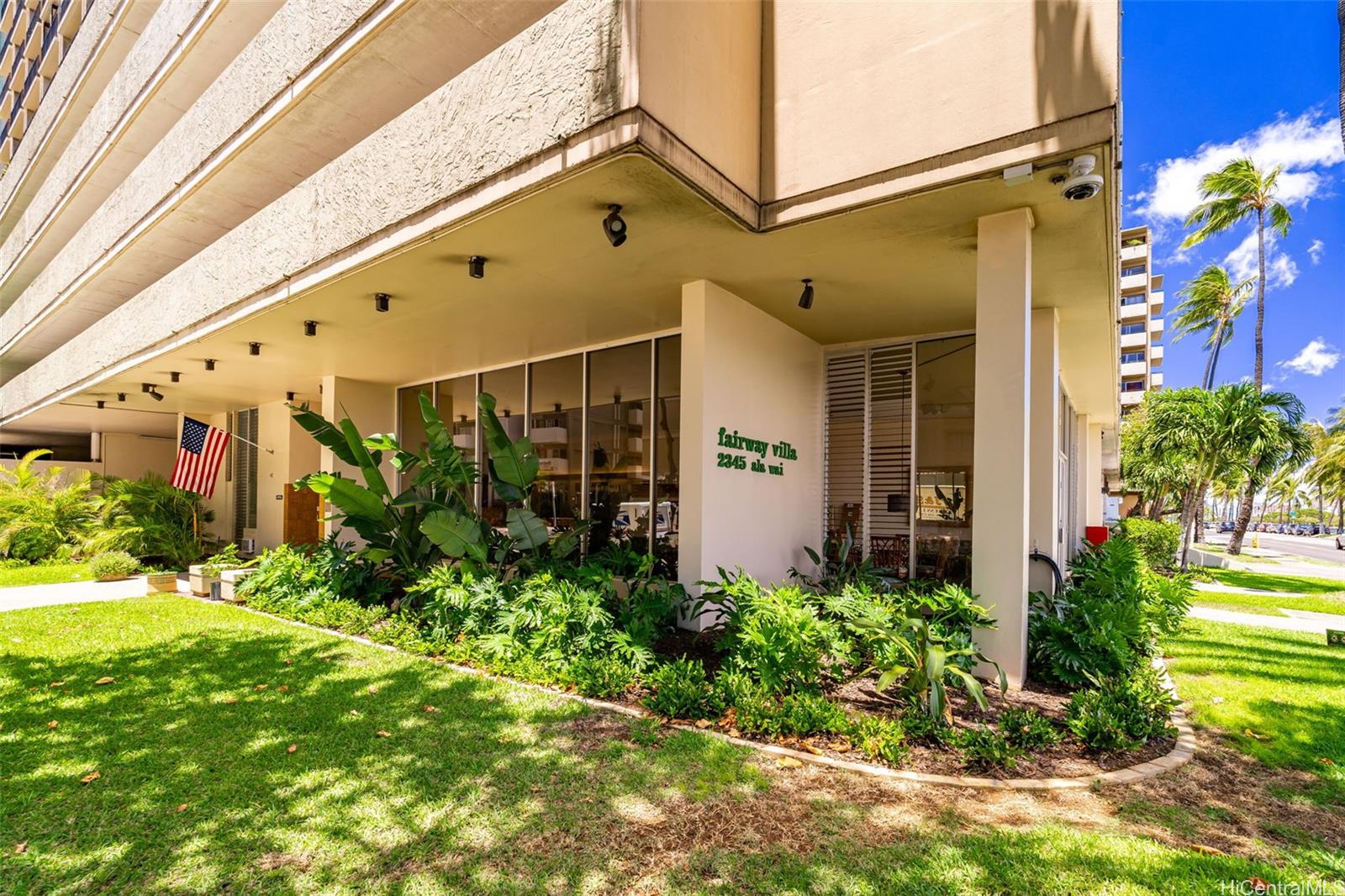 Fairway Villa condo # 1716, Honolulu, Hawaii - photo 14 of 23