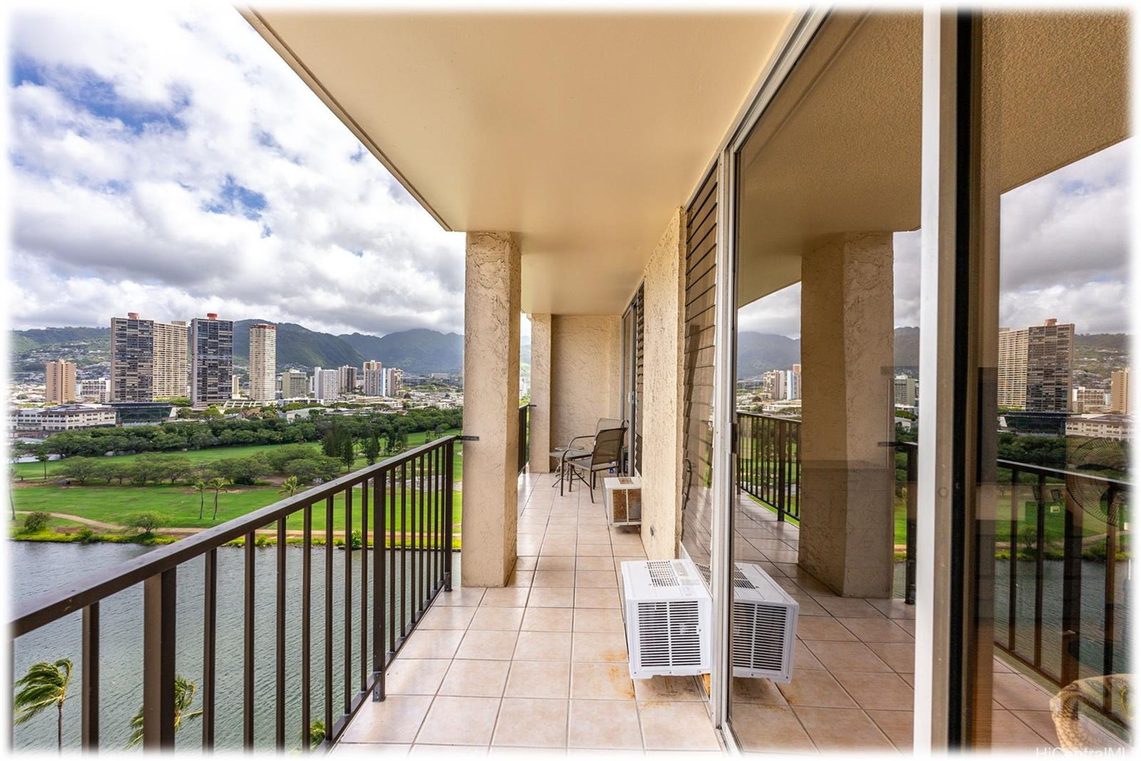 Fairway Villa condo # 1814, Honolulu, Hawaii - photo 12 of 25