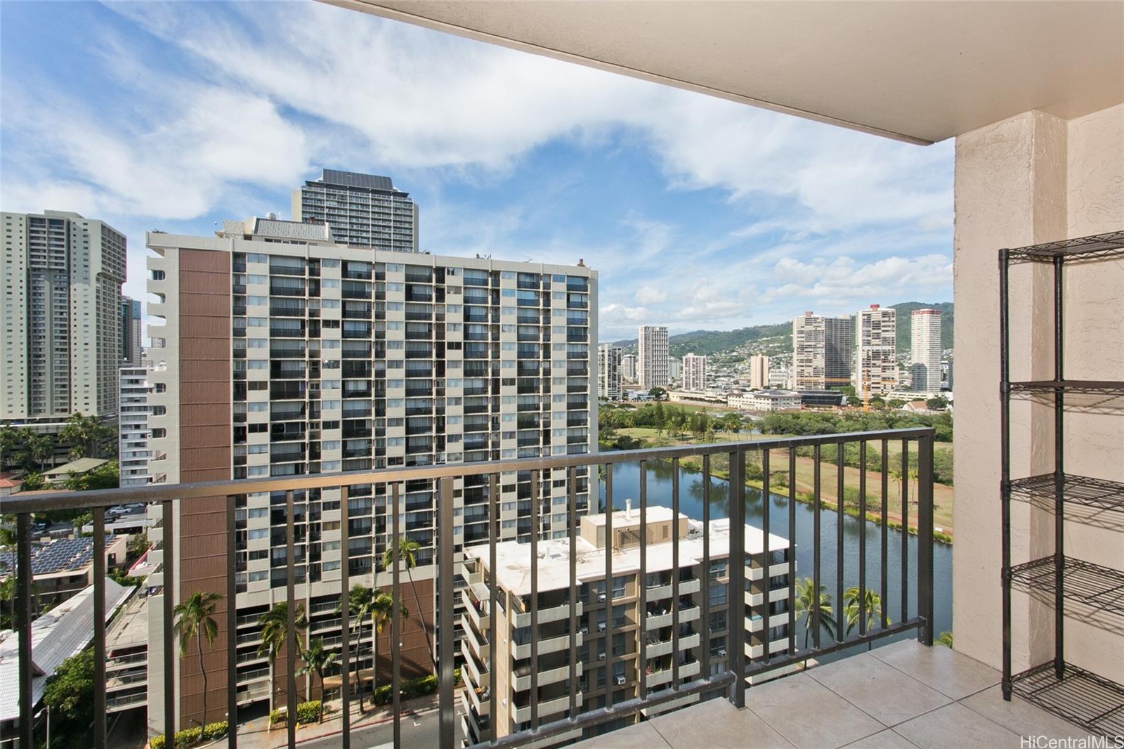 Fairway Villa condo # 1906, Honolulu, Hawaii - photo 8 of 13