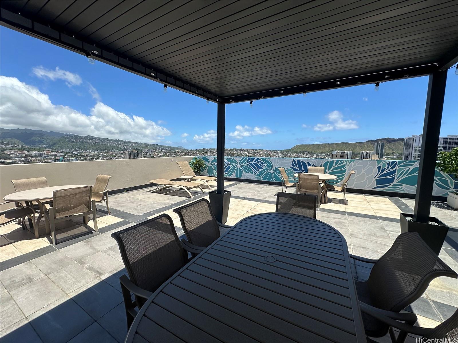 Fairway Villa condo # 1907, Honolulu, Hawaii - photo 13 of 16