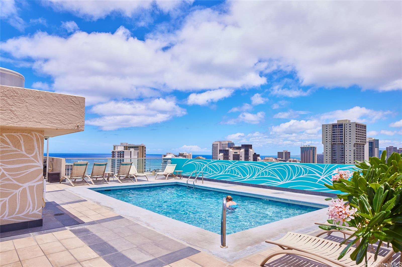 Fairway Villa condo # 1907, Honolulu, Hawaii - photo 14 of 16