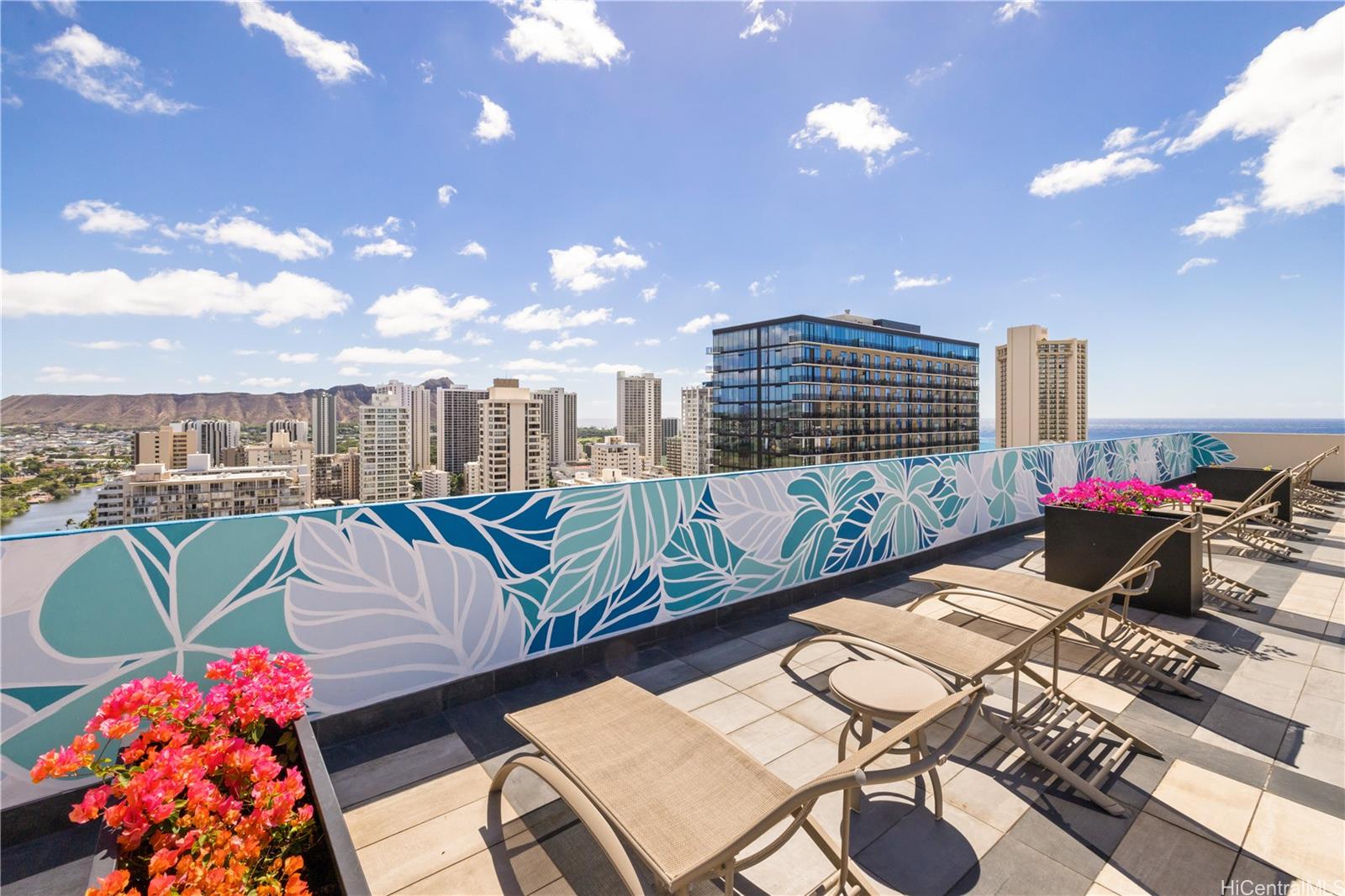 Fairway Villa condo # 2104, Honolulu, Hawaii - photo 11 of 18