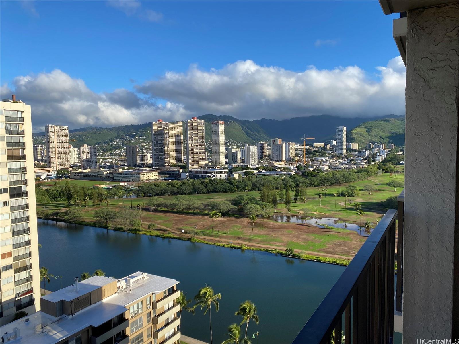 Fairway Villa condo # 2104, Honolulu, Hawaii - photo 9 of 18