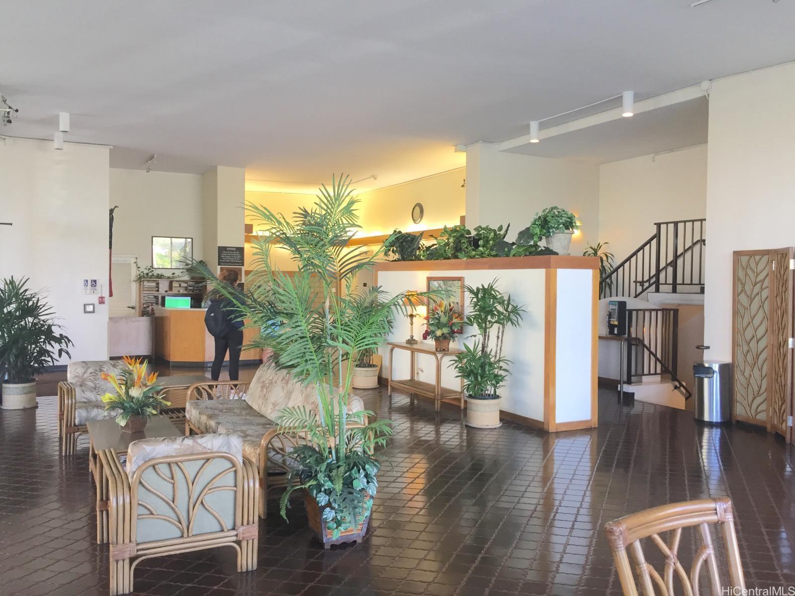 2345 Ala Wai Blvd Honolulu - Rental - photo 9 of 10