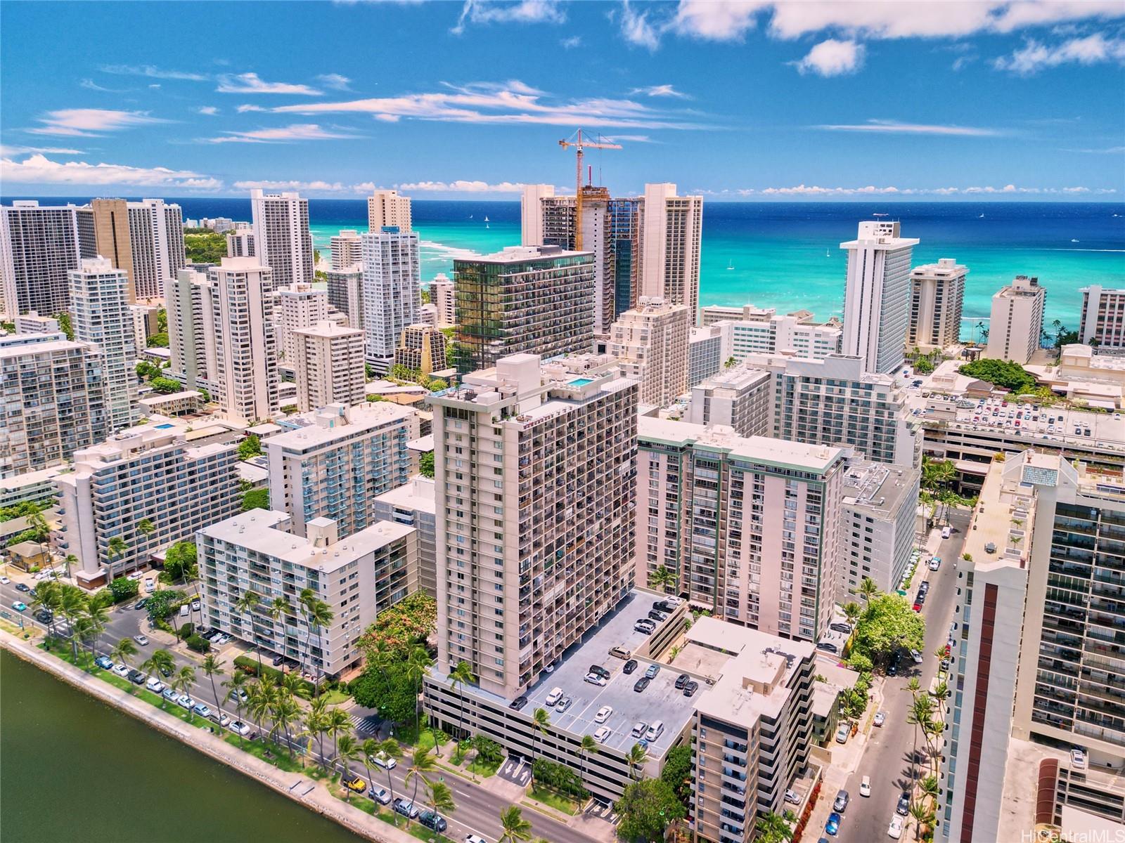 Fairway Villa condo # 2209, Honolulu, Hawaii - photo 23 of 25