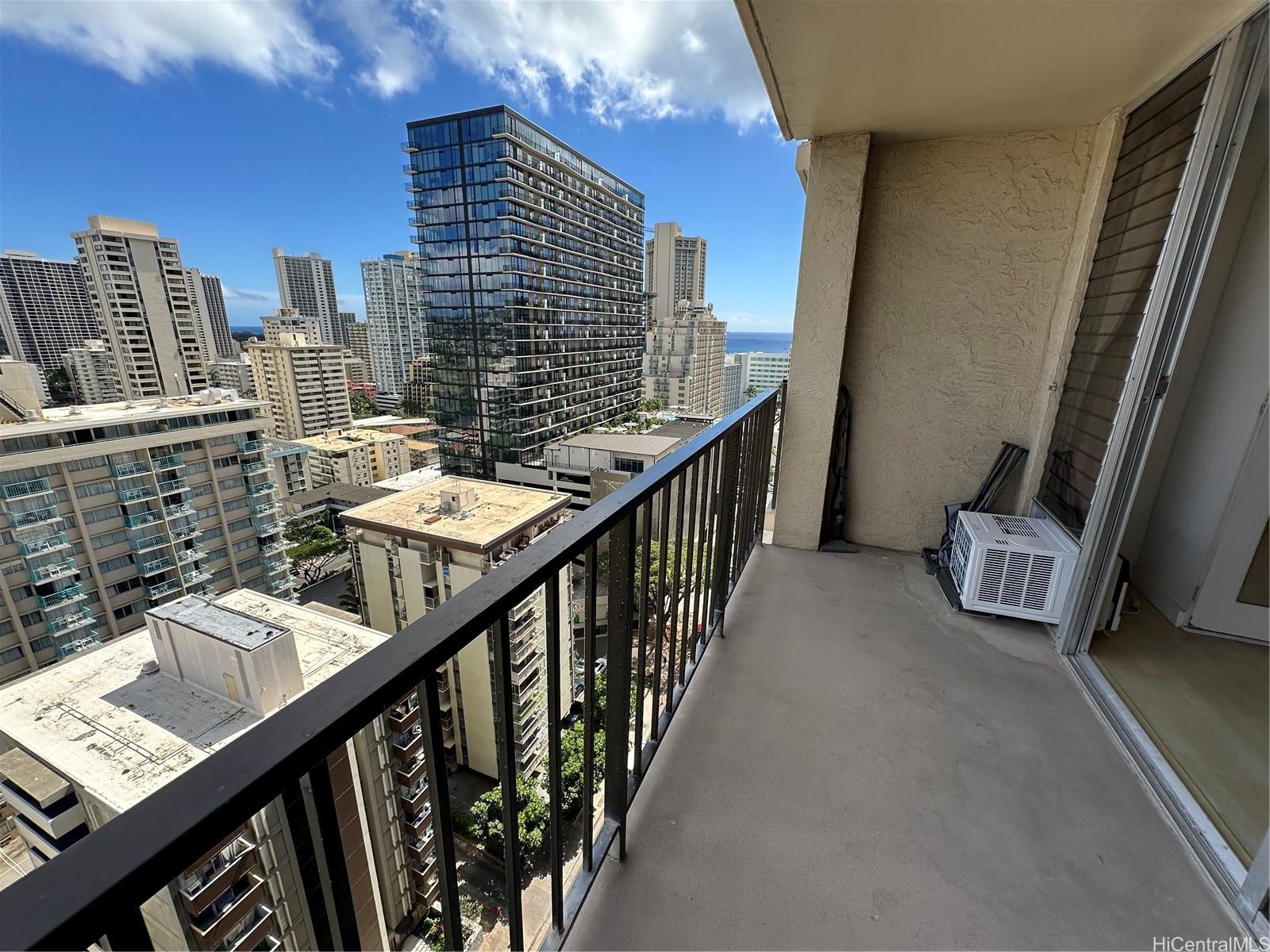 Fairway Villa condo # 2209, Honolulu, Hawaii - photo 6 of 25