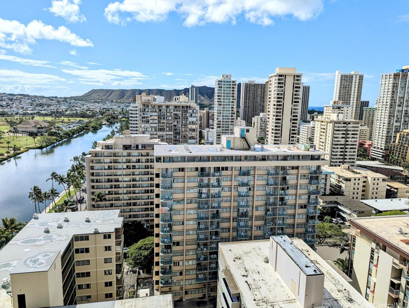 2345 Ala Wai Blvd Honolulu - Rental - photo 11 of 18