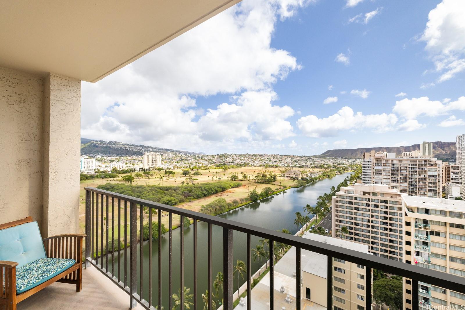 Fairway Villa condo # 2315, Honolulu, Hawaii - photo 12 of 23