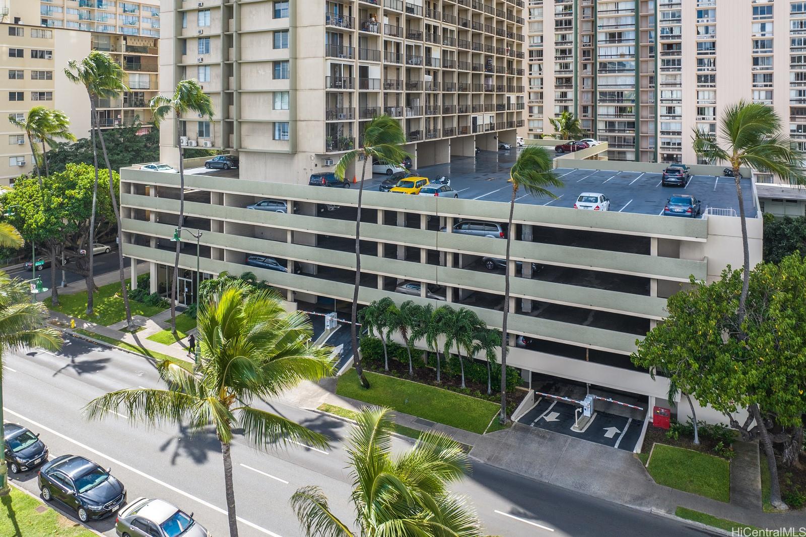 Fairway Villa condo # 2315, Honolulu, Hawaii - photo 15 of 23