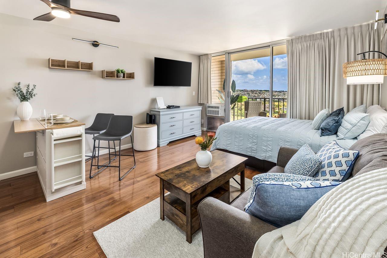 2345 Ala Wai Blvd Honolulu - Rental - photo 11 of 25