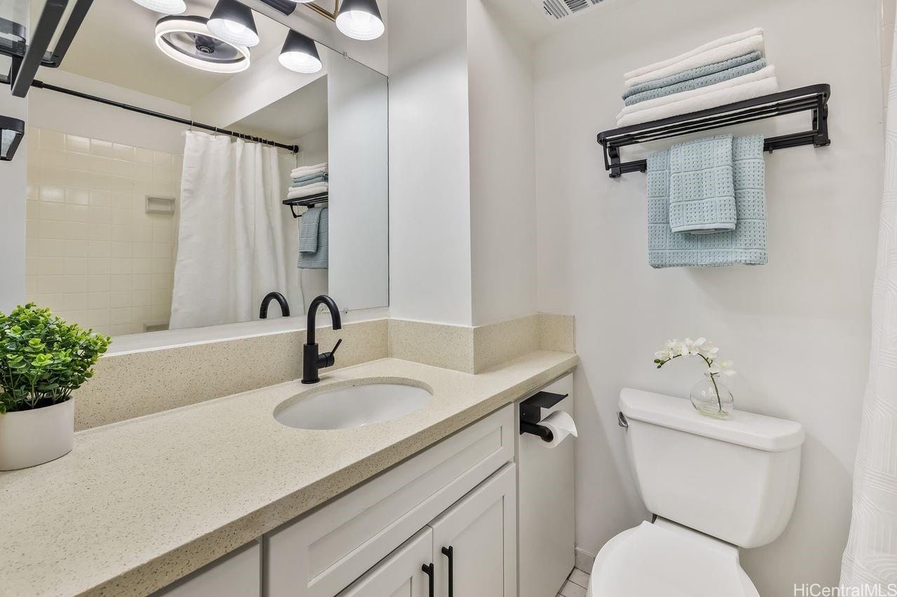 2345 Ala Wai Blvd Honolulu - Rental - photo 15 of 25