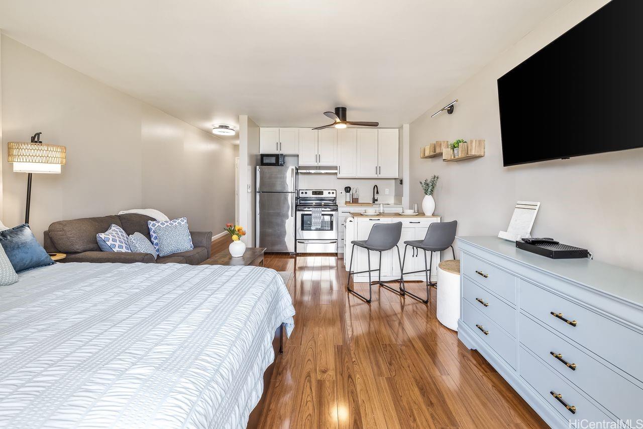 2345 Ala Wai Blvd Honolulu - Rental - photo 7 of 25