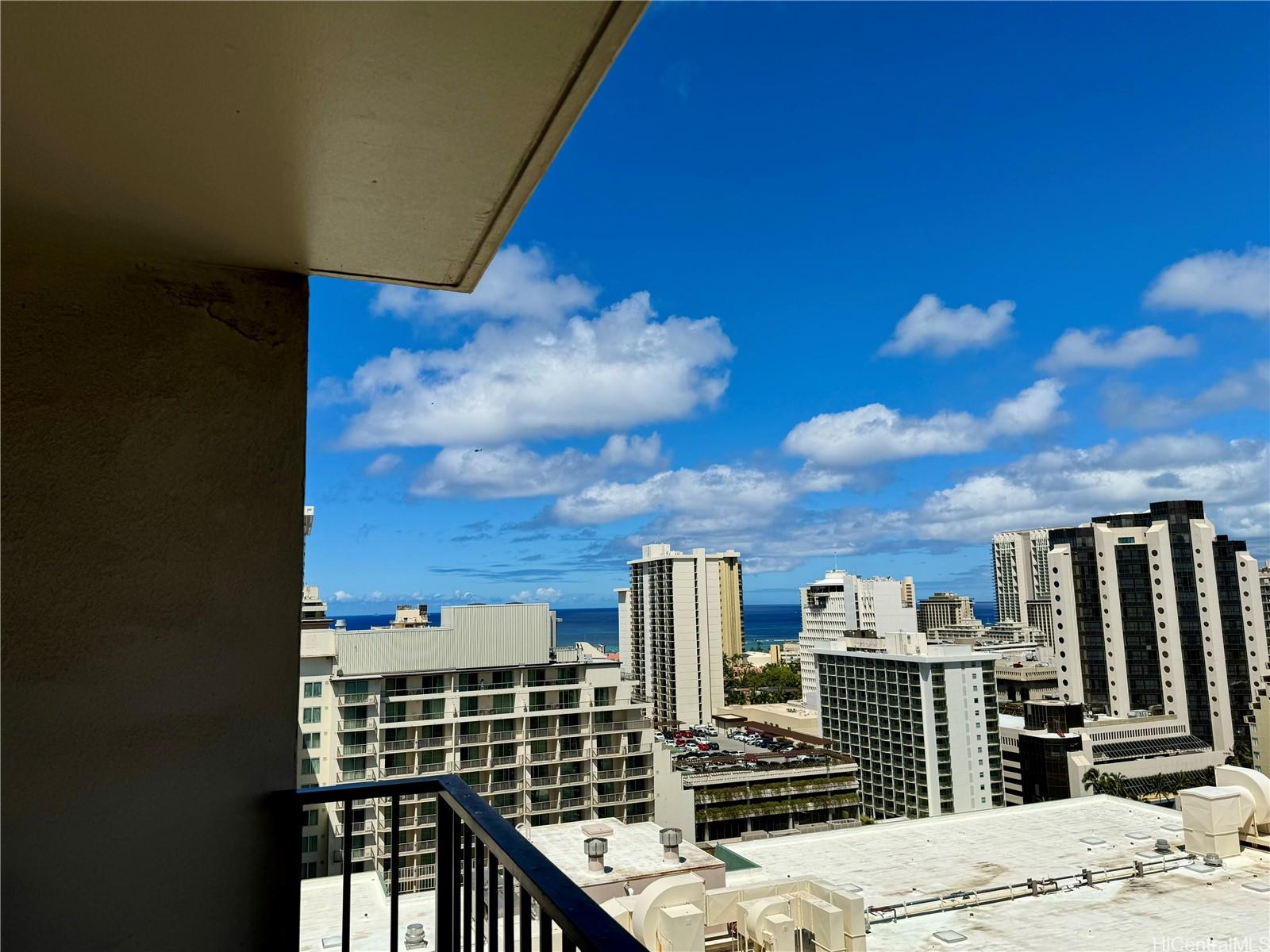 2345 Ala Wai Blvd Honolulu - Rental - photo 13 of 20