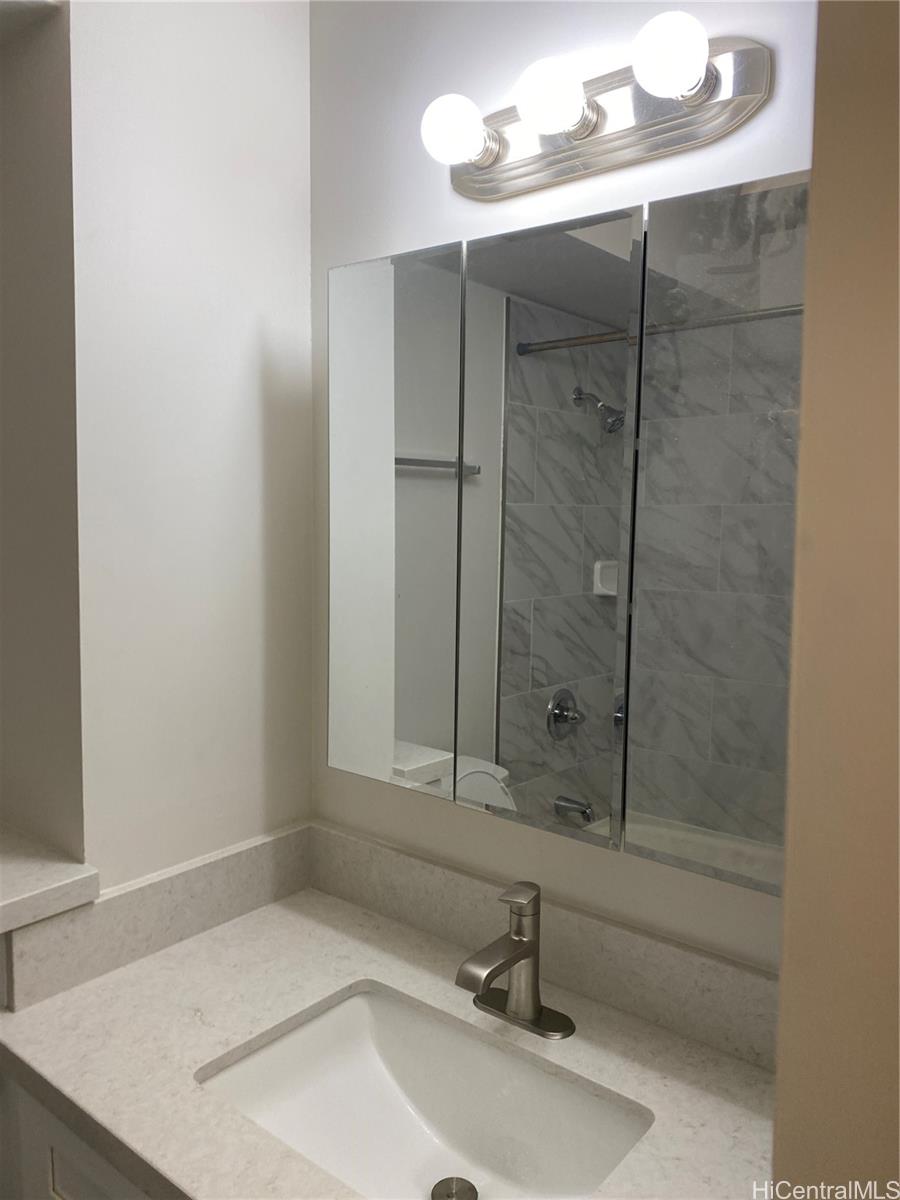 2345 Ala Wai Blvd Honolulu - Rental - photo 6 of 13