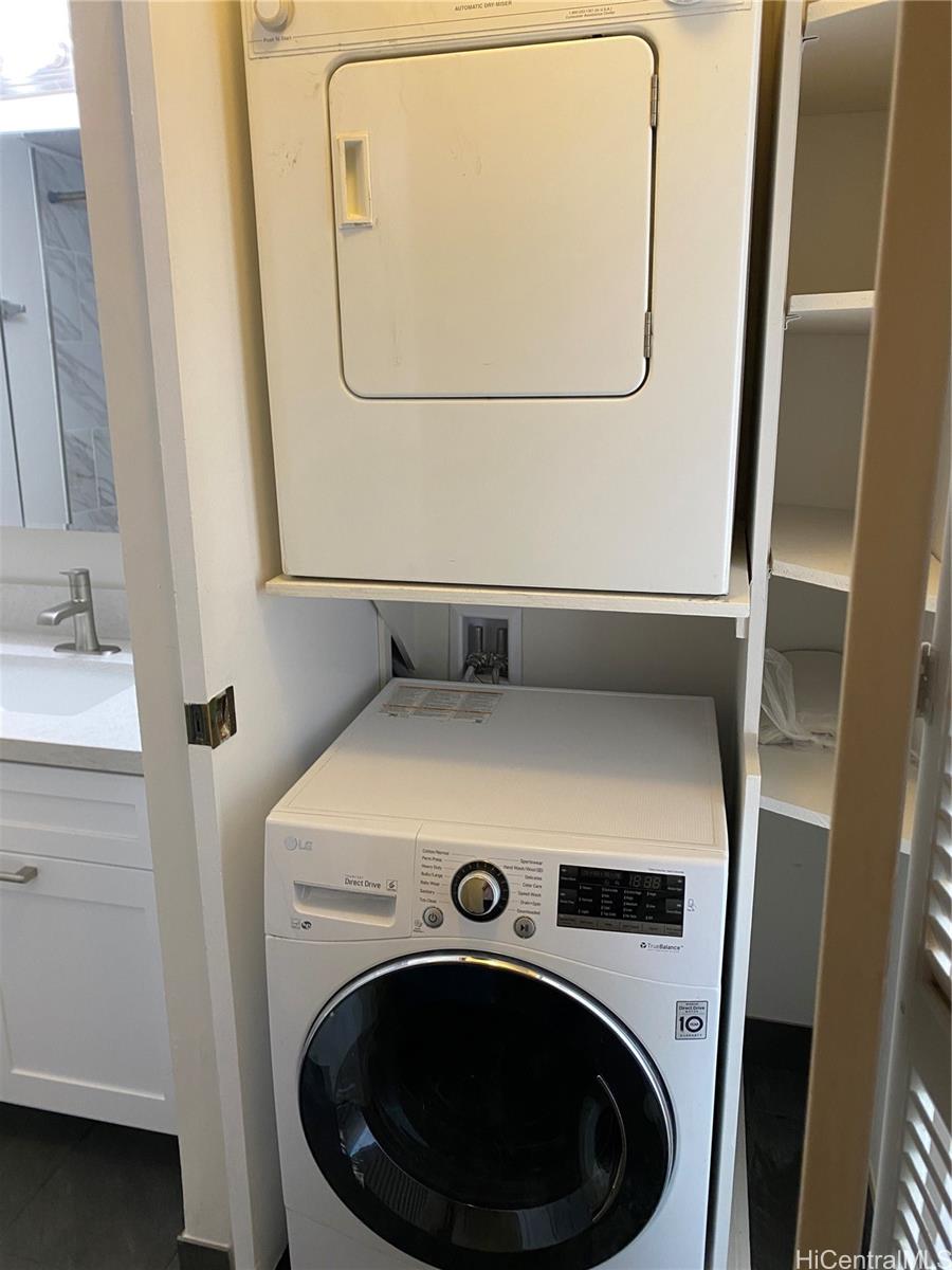 2345 Ala Wai Blvd Honolulu - Rental - photo 8 of 13