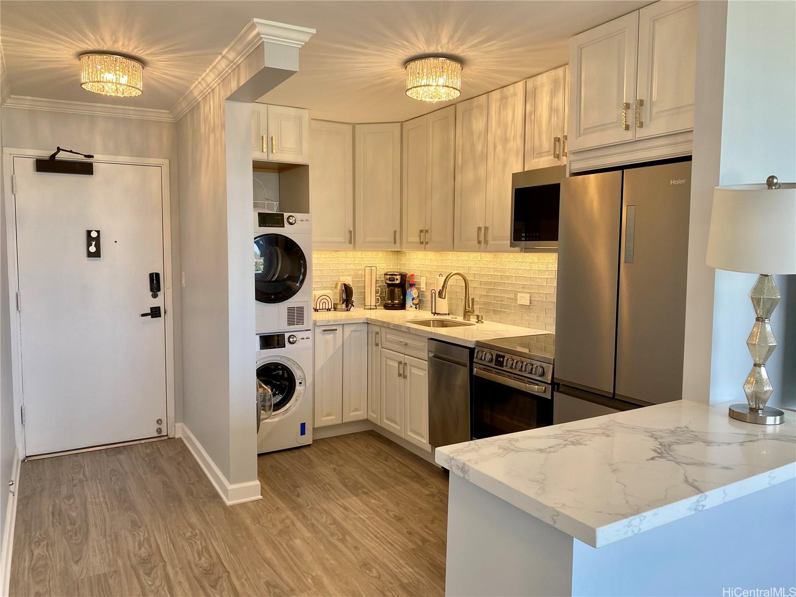 2345 Ala Wai Blvd Honolulu - Rental - photo 17 of 25