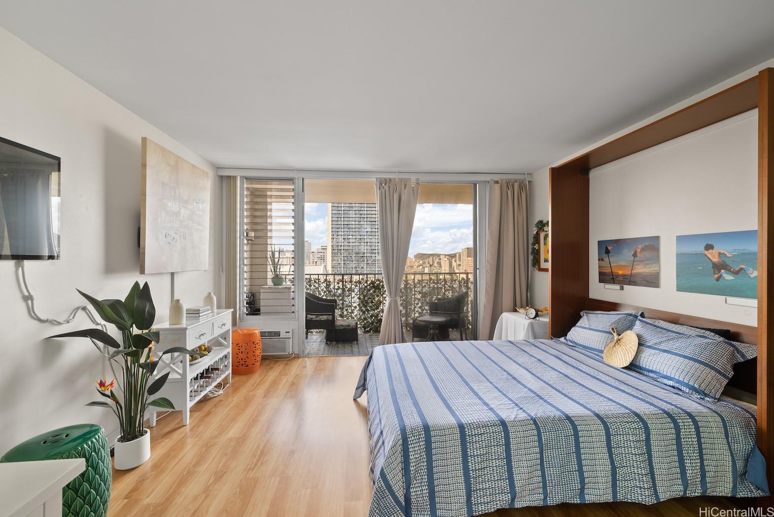 Fairway Villa condo # 2710, Honolulu, Hawaii - photo 9 of 24