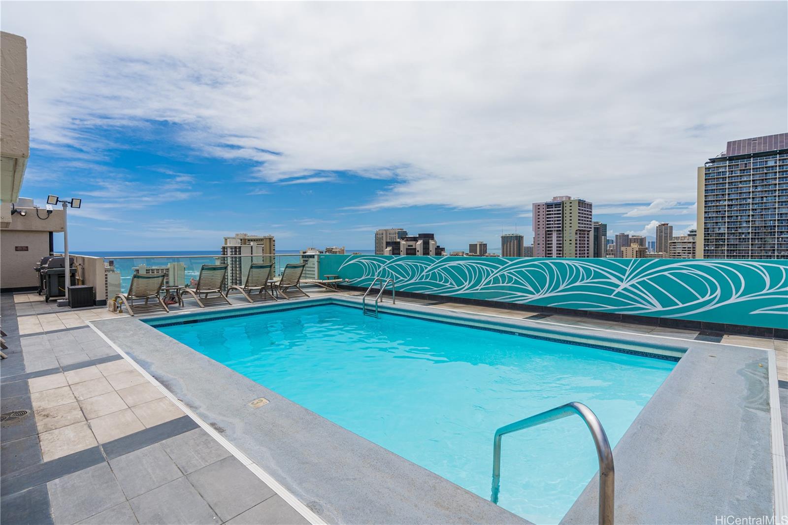 Fairway Villa condo # 802, Honolulu, Hawaii - photo 20 of 23