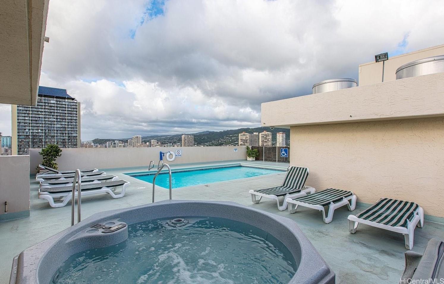 2345 Ala Wai Blvd Honolulu - Rental - photo 12 of 19