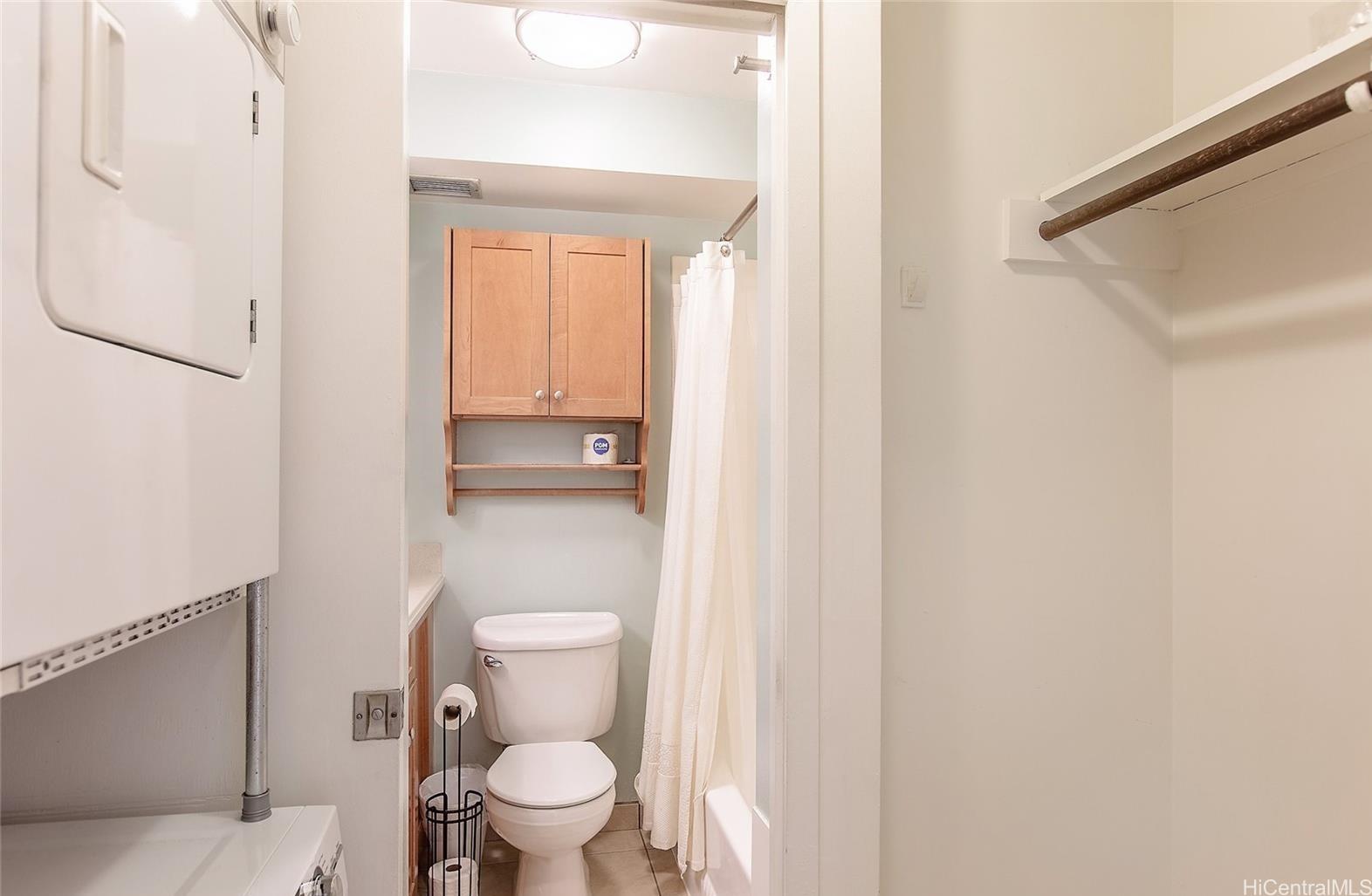 2345 Ala Wai Blvd Honolulu - Rental - photo 15 of 19