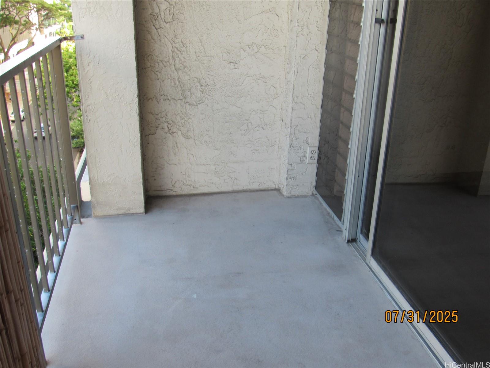 2345 Ala Wai Blvd Honolulu - Rental - photo 12 of 12